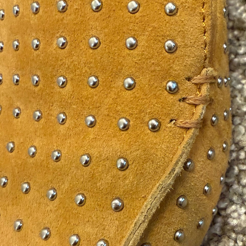 Steve Madden Yellow Studded Women's Flats - Picture 4 of 11
